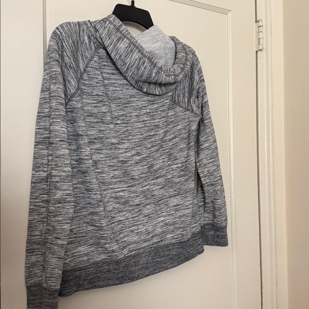 Victoria's Secret Pink Gray Hoodie size: L - Picture 5 of 7